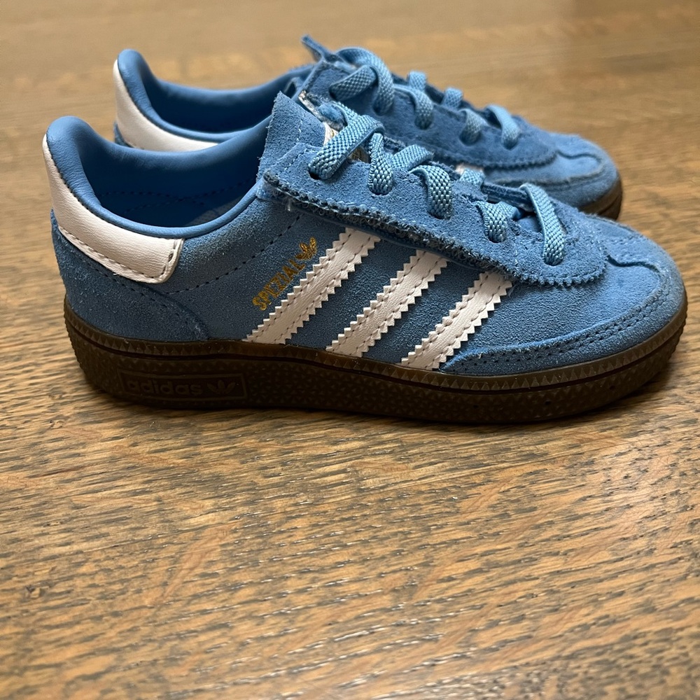 Adidas Kids Sneakers in Blue and White